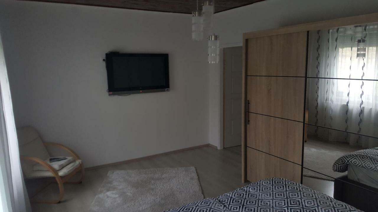 Gutenberg Utca Apartman Szeged Eksteriør billede